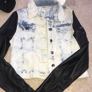 Denim / leather jacket